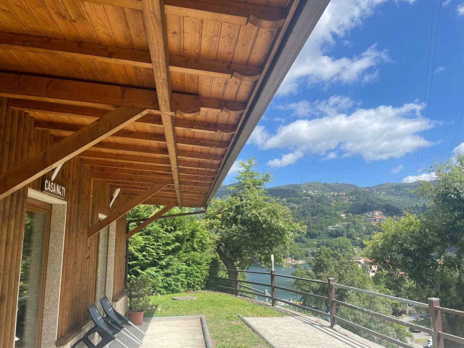 Quinta De Fundoes Geres Bagian luar foto